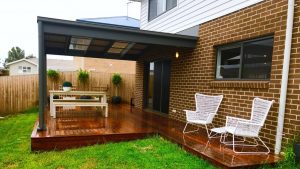 small-deck-and-pergola-wollongong